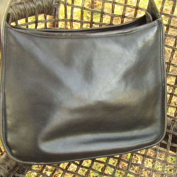 Vintage Coach Style Bag in Black Leather - Needs Repair - Picture 2 of 6